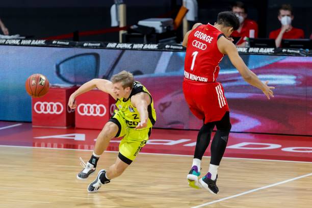 略显挣扎 略显挣扎