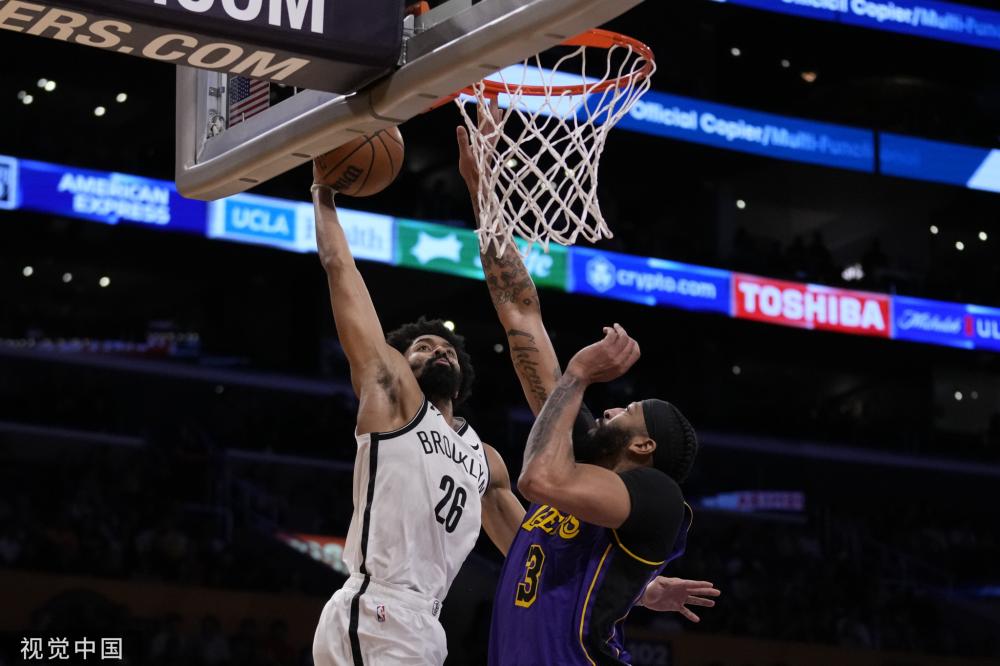 观赛的举动 观赛的举动