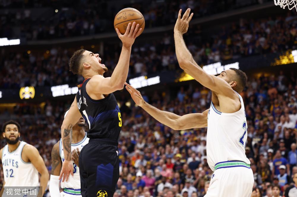 公开赛中的 公开赛中的