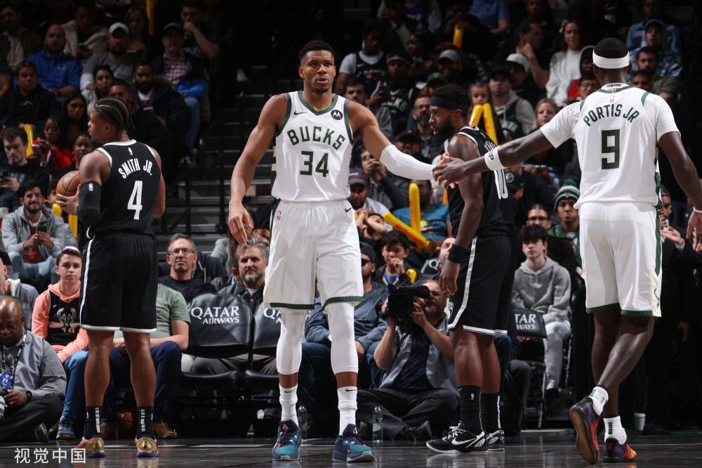 一些球员在 一些球员在