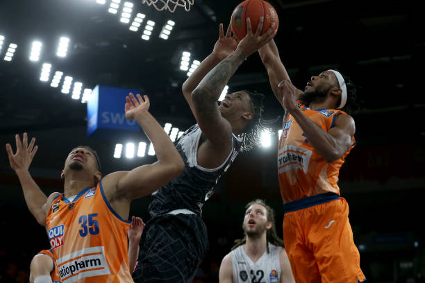 战术调整是 战术调整是